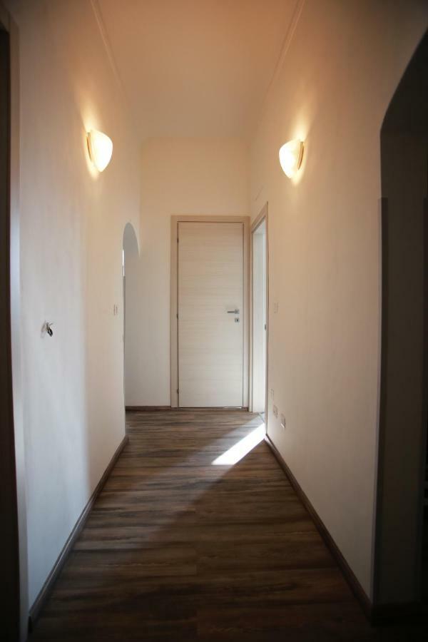 Casa Viorica Hotel Ancona Exterior photo